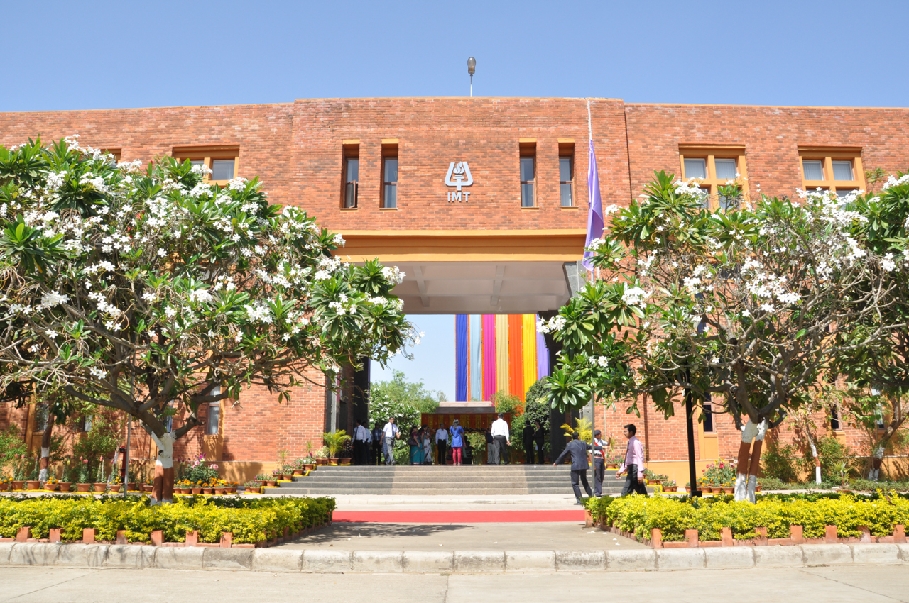 Institute of Management Technology, Nagpur PaGaLGuY